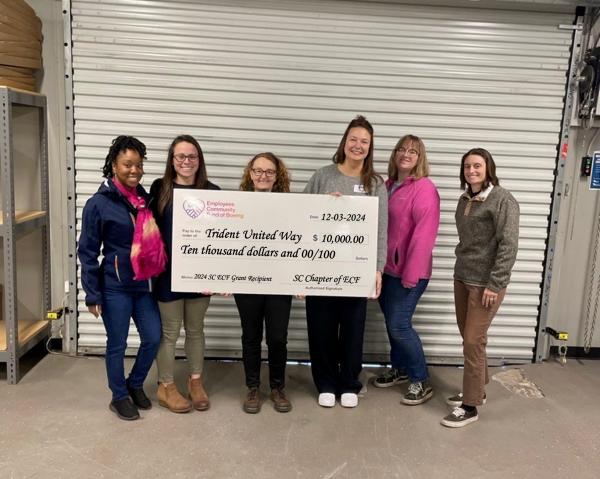 Names for photo (from left to right):  Kendra Logan, ECF of Boeing  Laura Fogle, TUW  Kimberly Schocker, TUW  Naomi Zeiset, TUW  Laura Brautigam, ECF of Boeing  Cory Demarco, ECF of Boeing